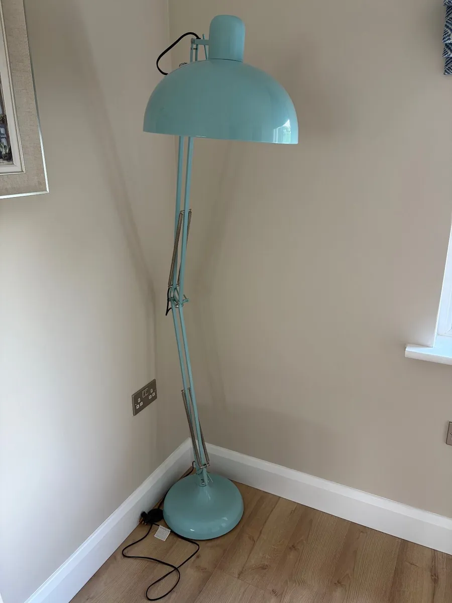 Floor Lamp - Image 1