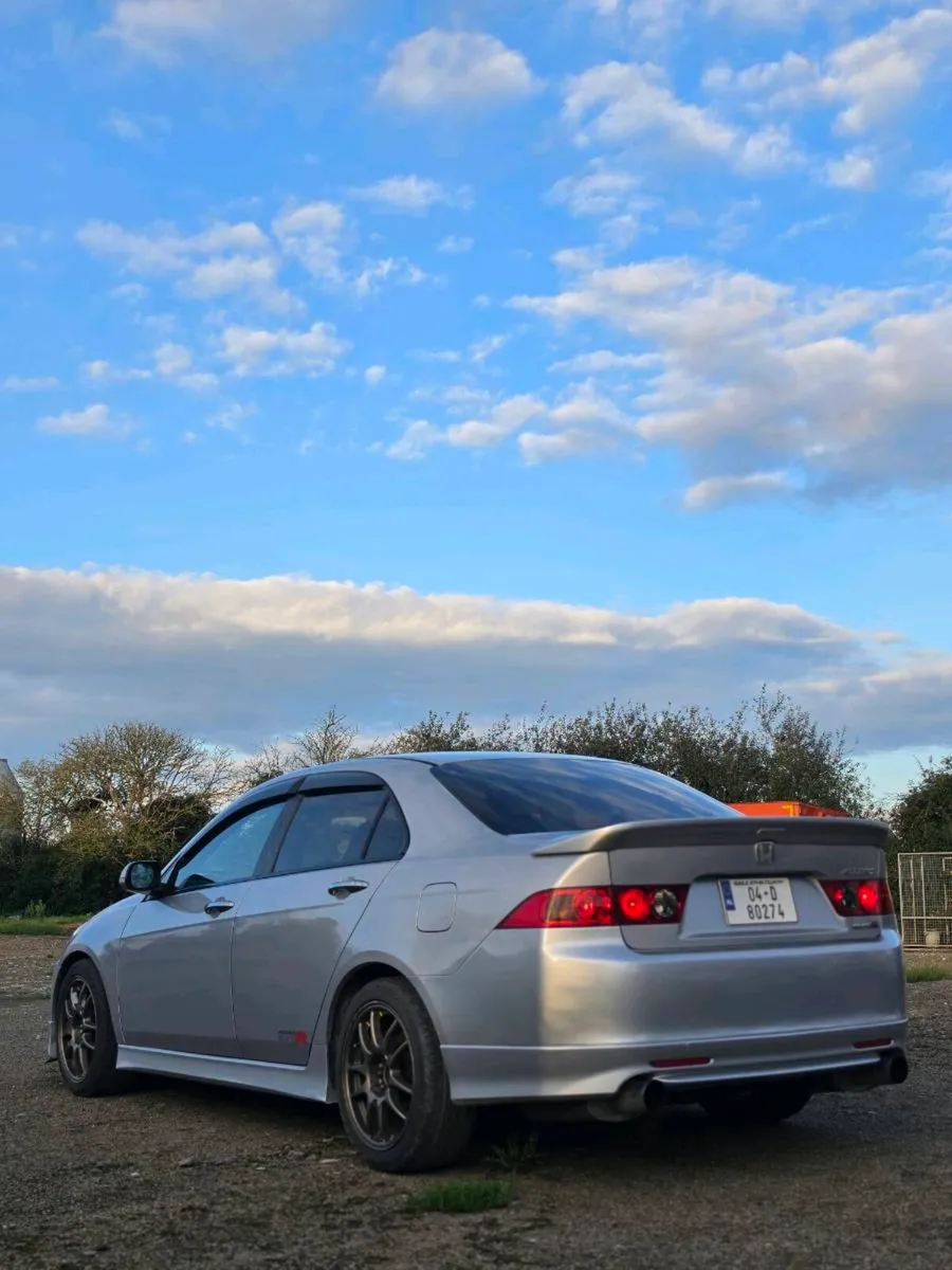 Honda accord euro r cheap - Image 4