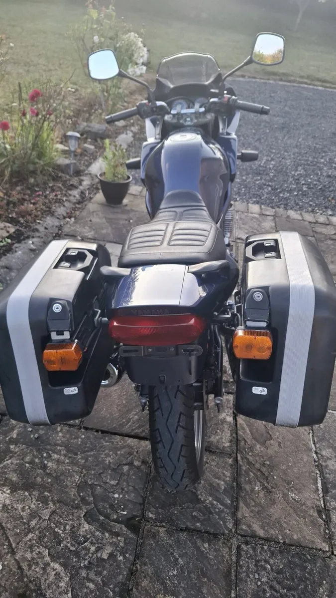 YAMAHA XJ 600 - Image 3