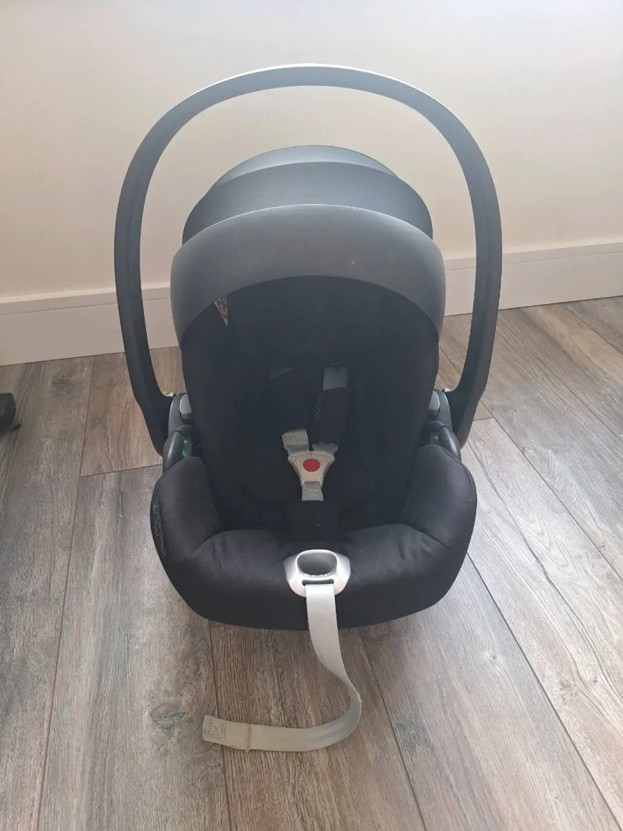 Cybex Cloud Z2 i-Size Car Seat + Base Z2 - Image 4