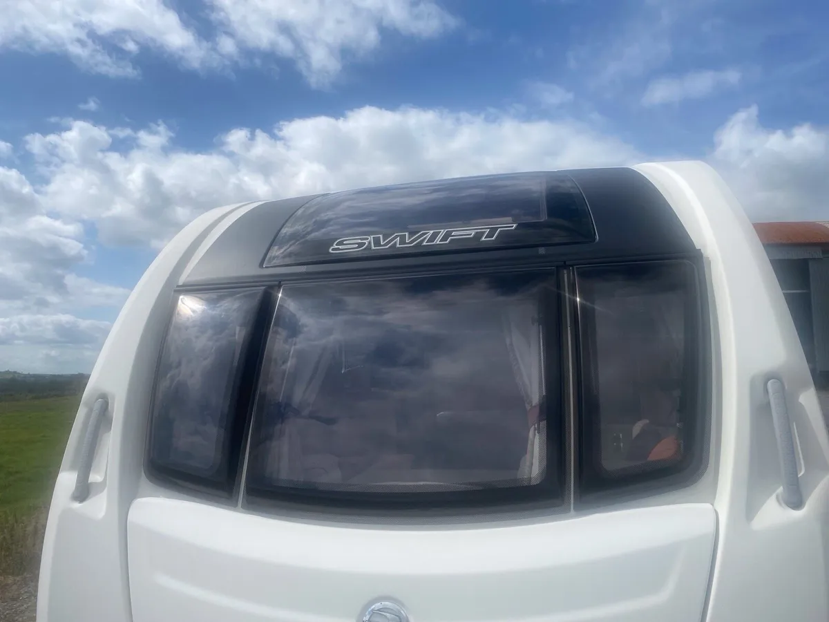 Swift Expressions Caraven - Image 2
