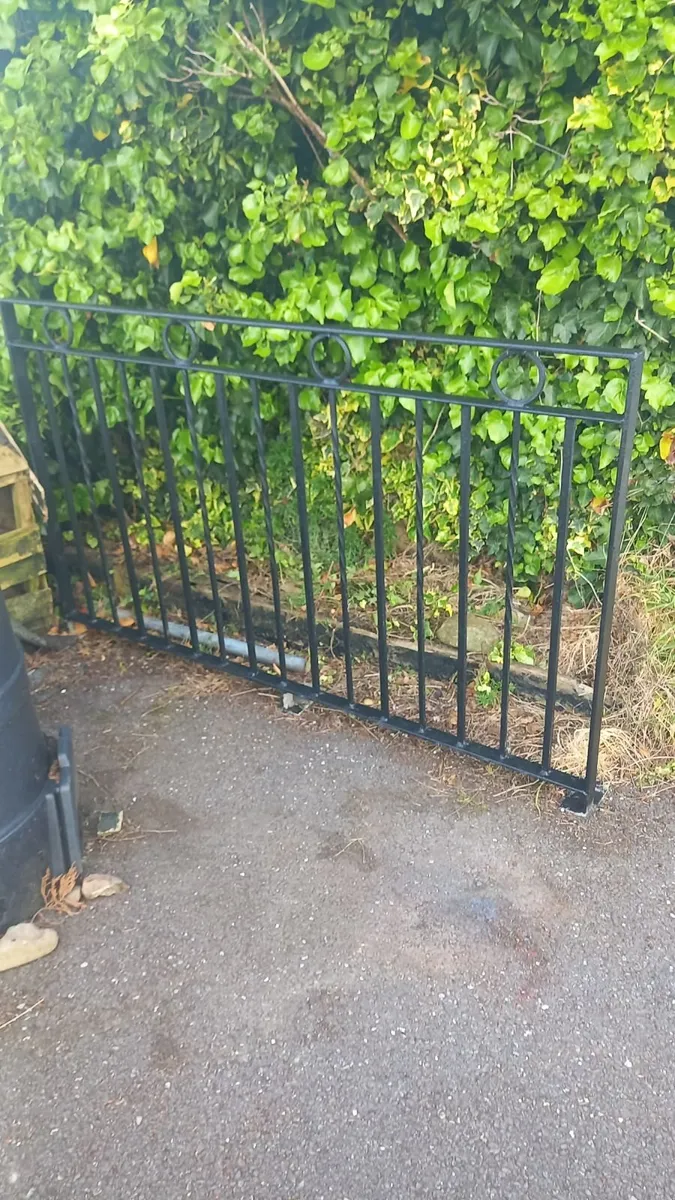 Wrought iron - Image 3