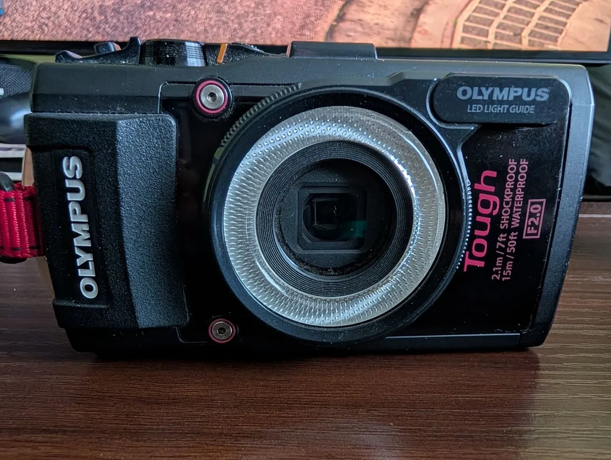 Olympus Tg 4 Waterproof Camera - Image 2