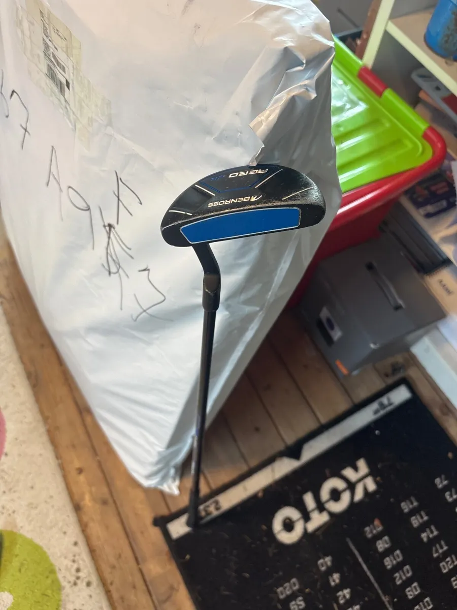 Kids golf clubs right handed - Image 3
