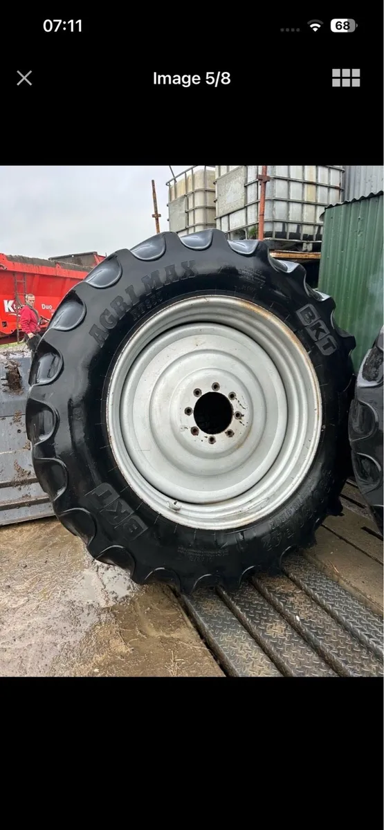 18.4/42 complete wheels - Image 4