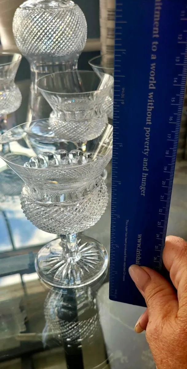 Edinburgh crystal decanter and wine glasses x 4 - Image 4