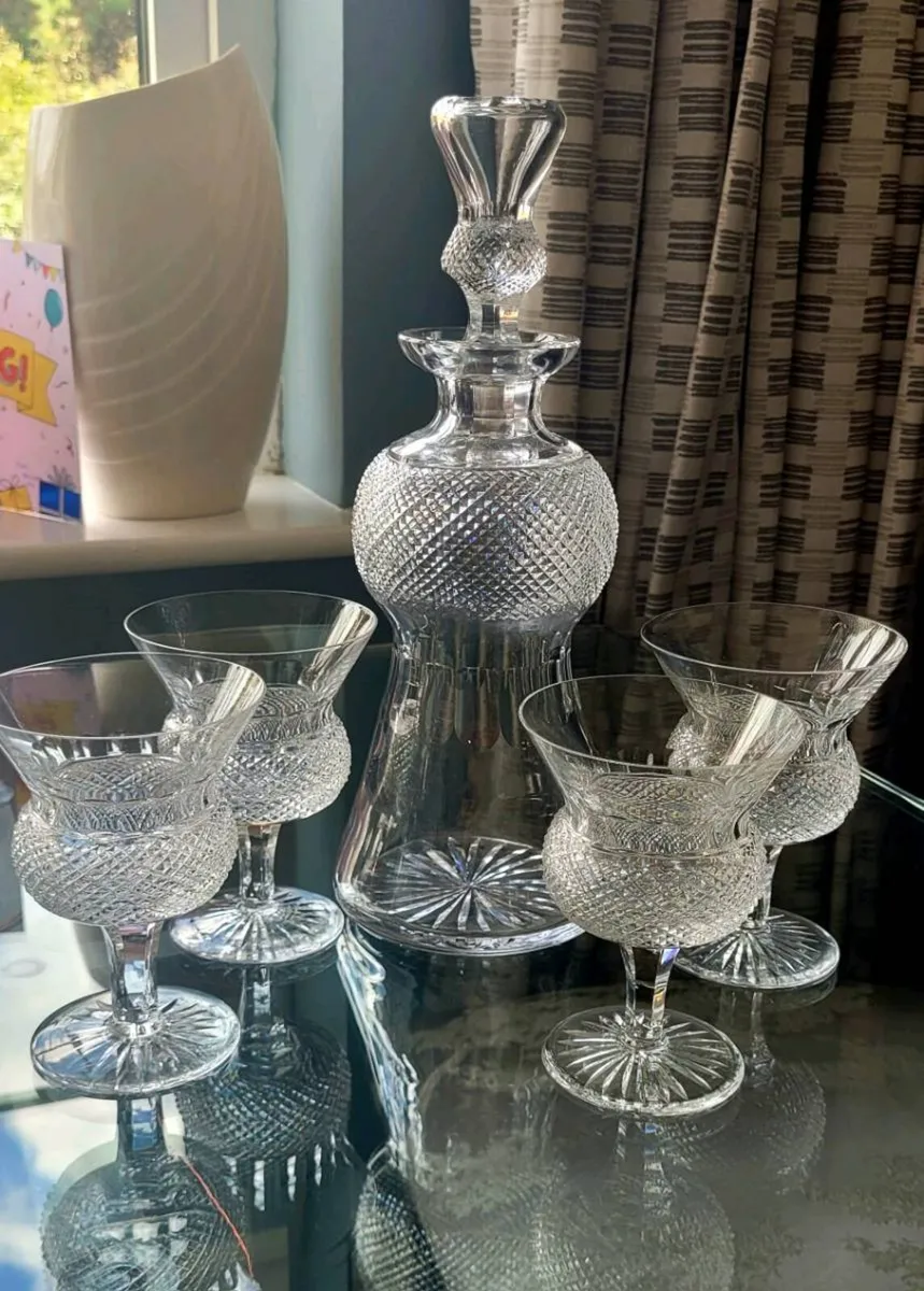 Edinburgh crystal decanter and wine glasses x 4 - Image 1