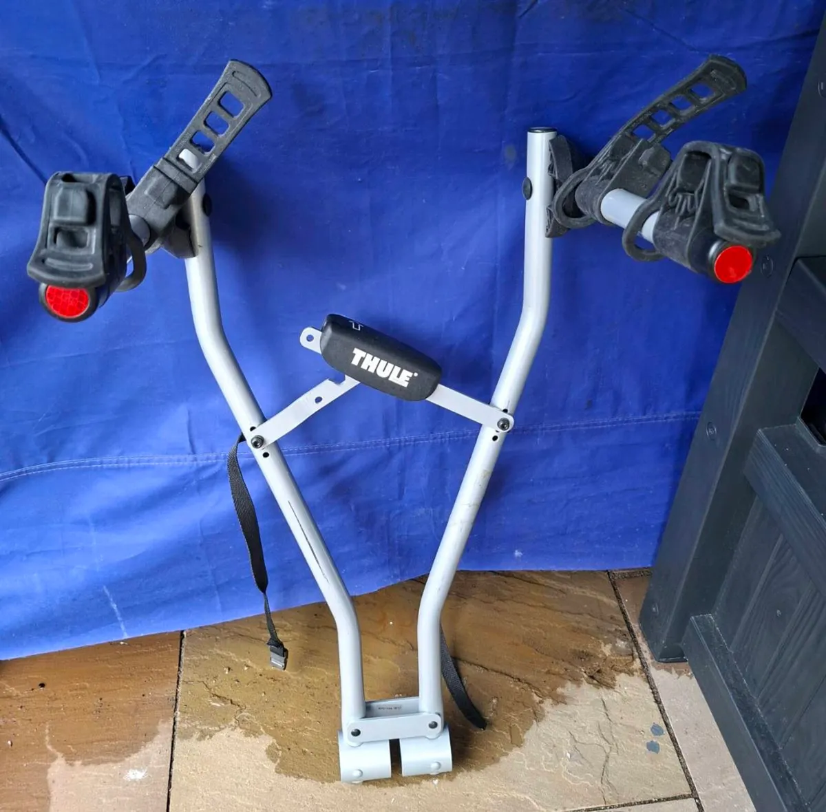 Thule 2 bike rack for towbar - Image 1