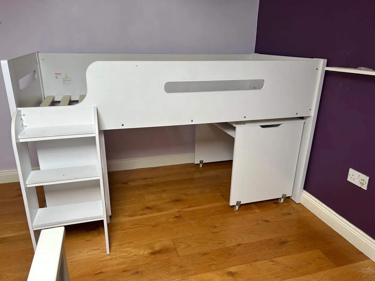White mid sleeper cabin bed - Image 3