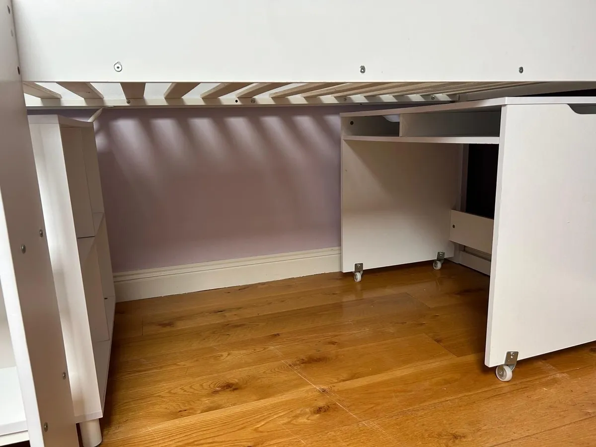 White mid sleeper cabin bed - Image 4
