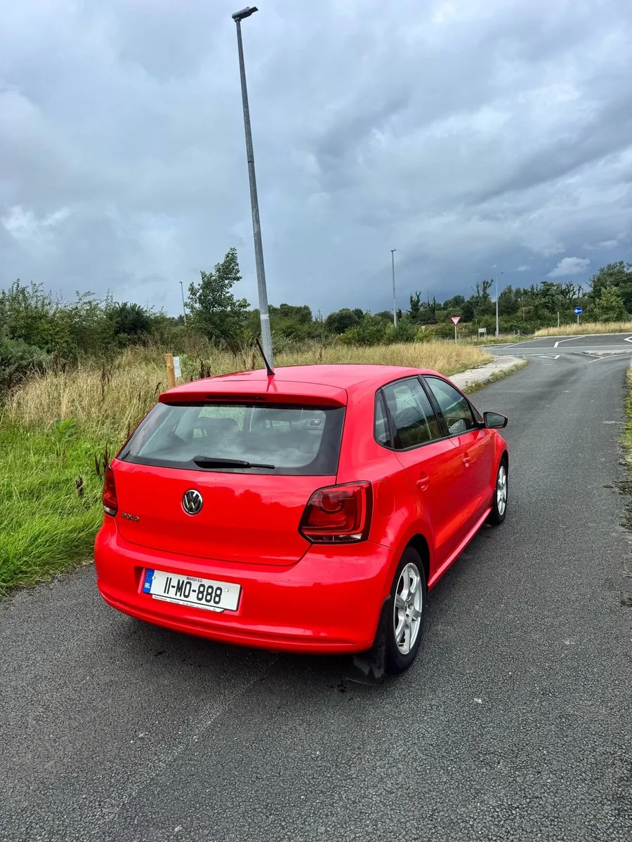 Volkswagen polo - Image 2