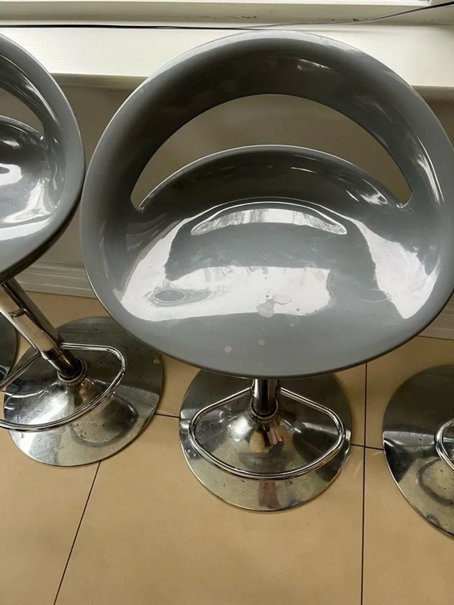 Breakfast Counter Stools - Image 3