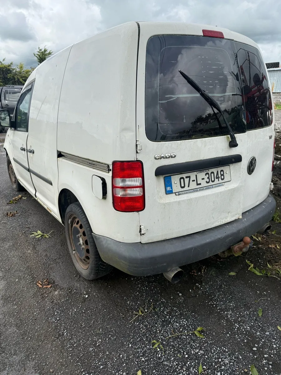 2007 Vw Caddy 1.9tdi PARTS OR REPAIR - Image 2