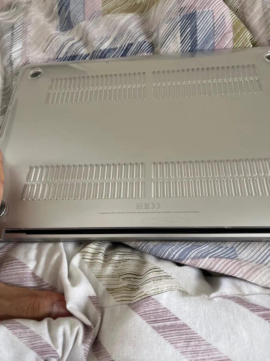 Apple MacBook Pro 13” | 16gb ram | 500 SSD - Image 3
