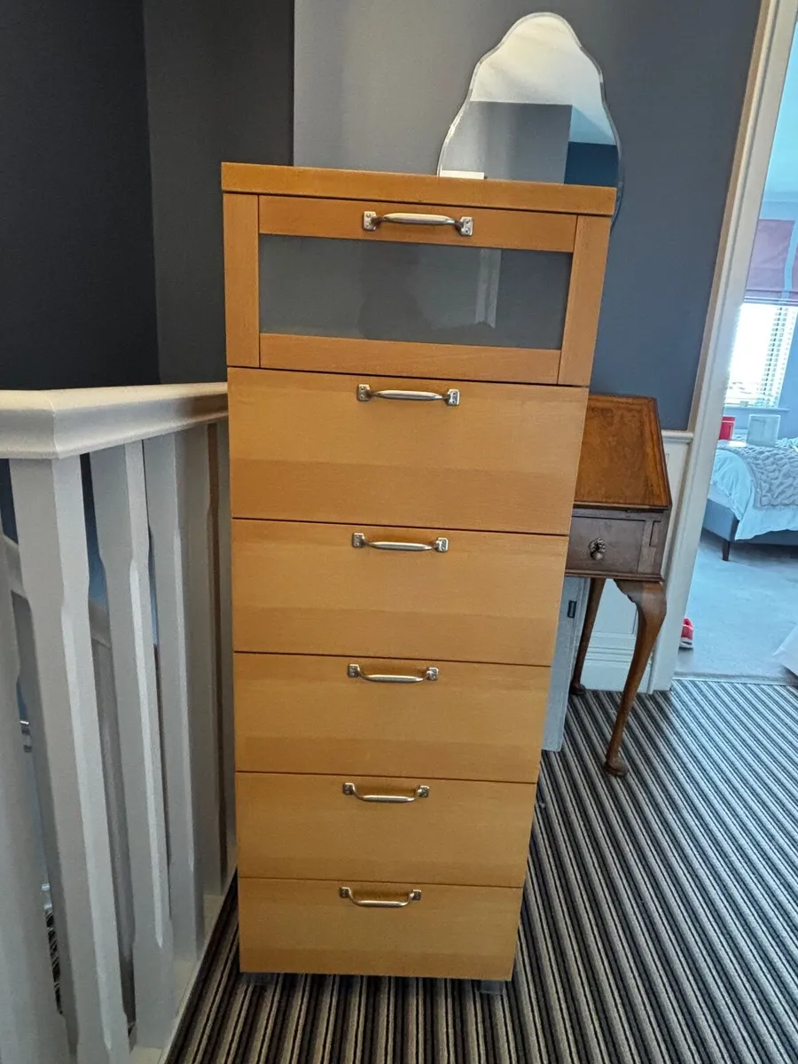 Bedroom furniture - Tall boy - Image 2