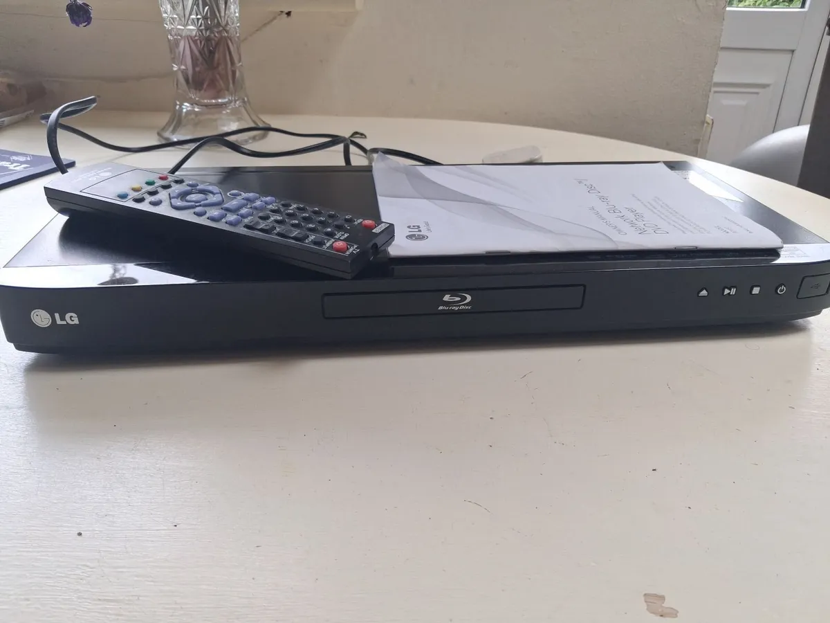 LG Blue-ray Player - Image 1
