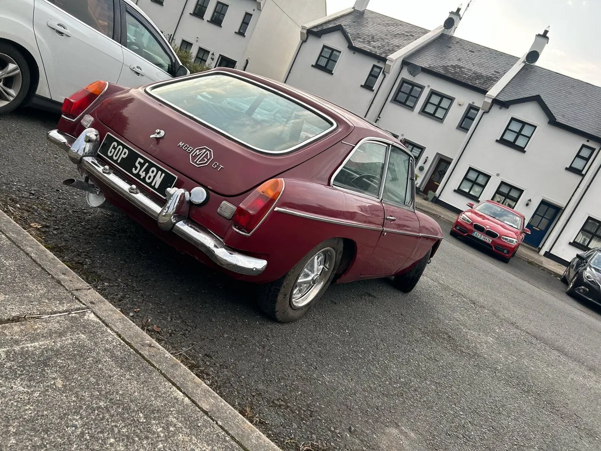 1975 MGB GT - Image 4