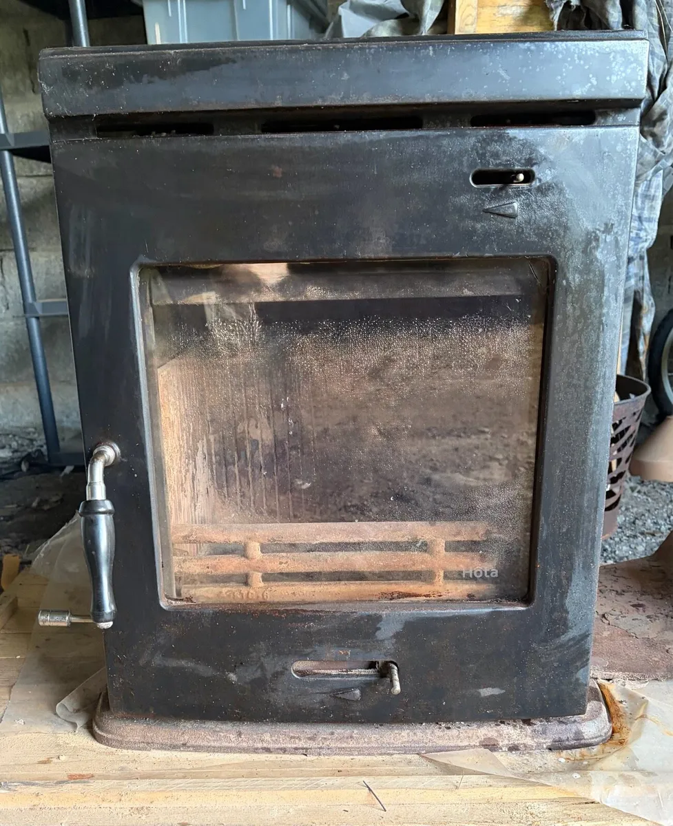 Stove - Image 1