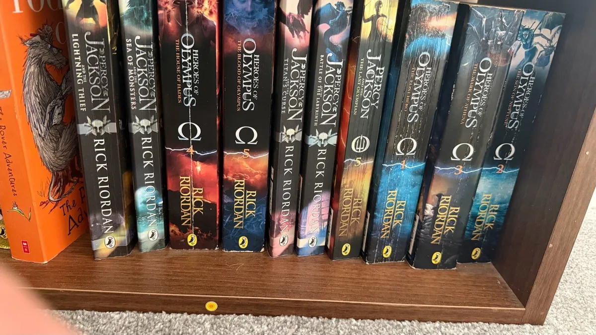 Huge collection of kids books - Image 1