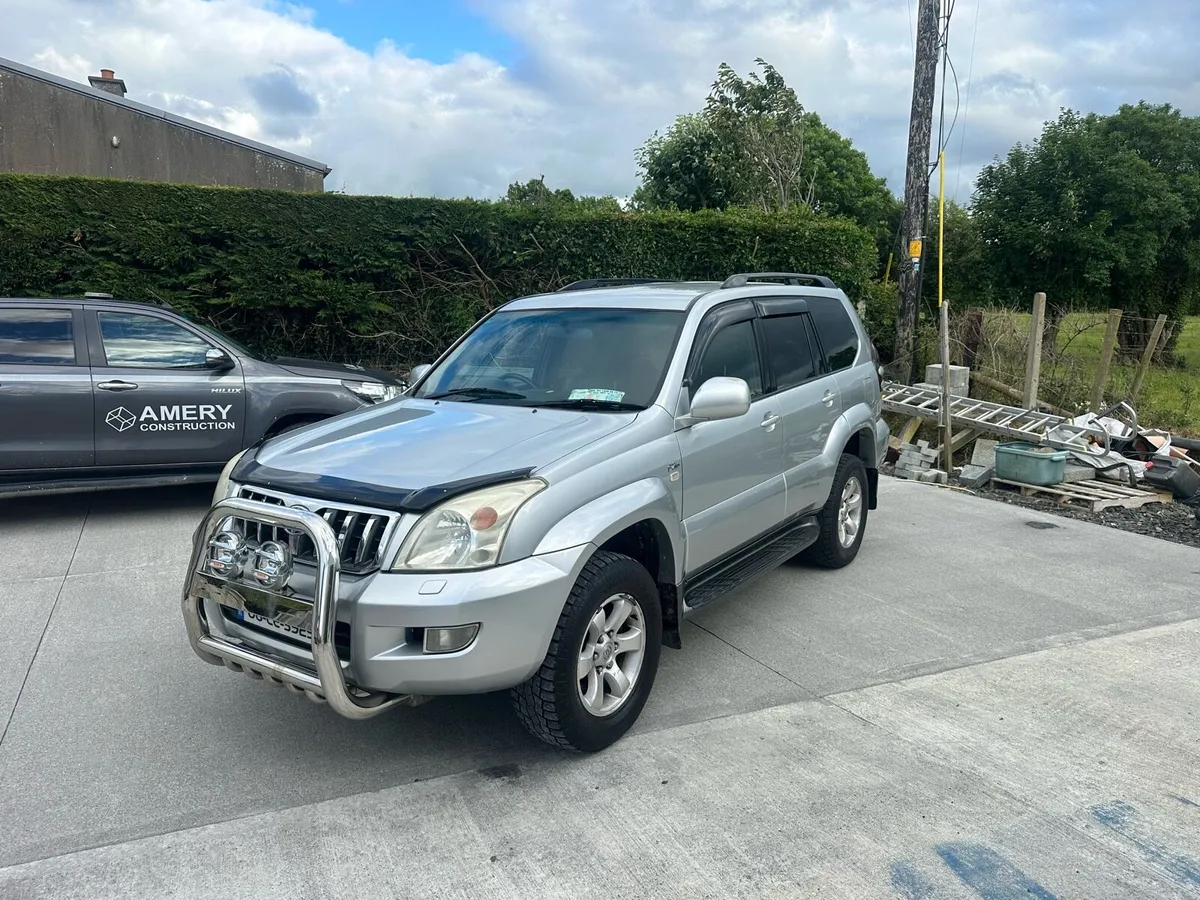 Toyota Landcruiser crewcab - Image 4