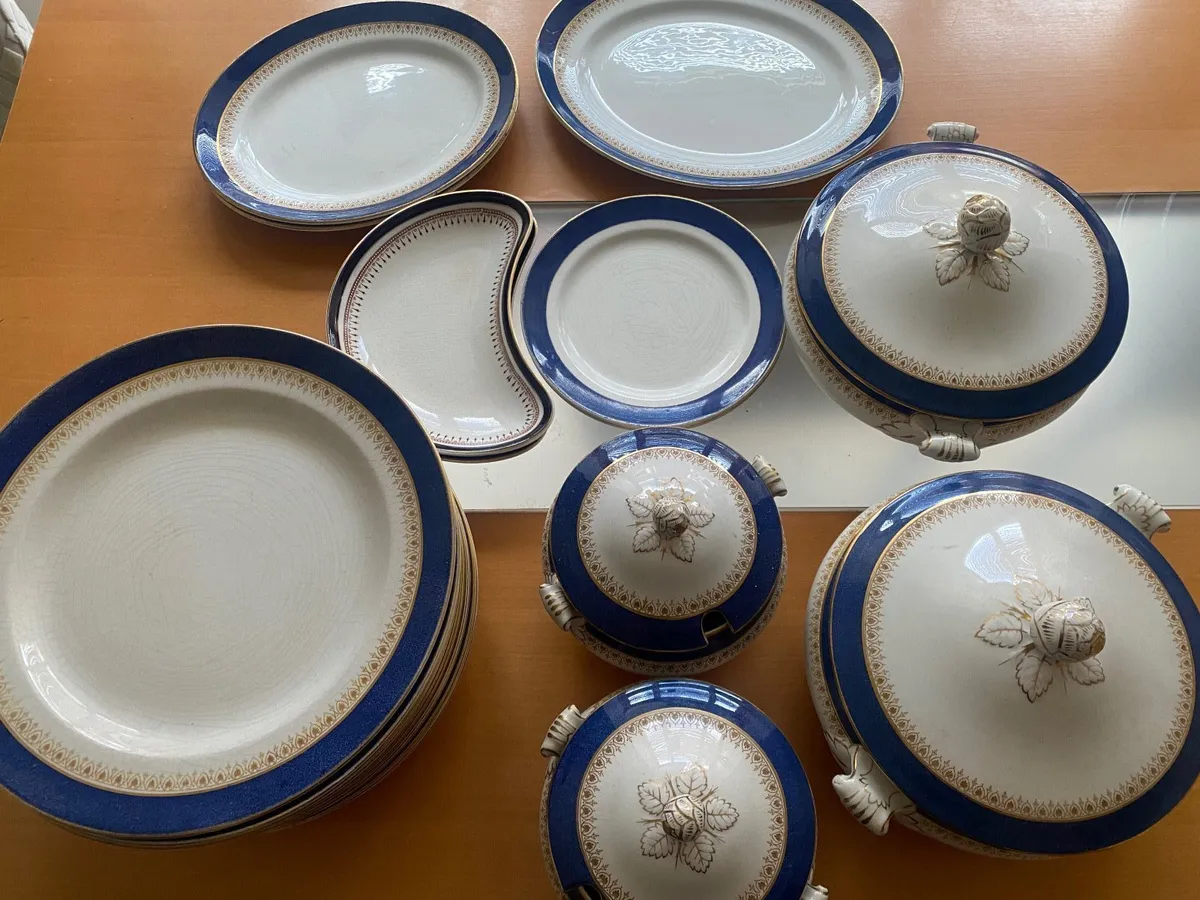 Dinner set - Bisto England - Image 3