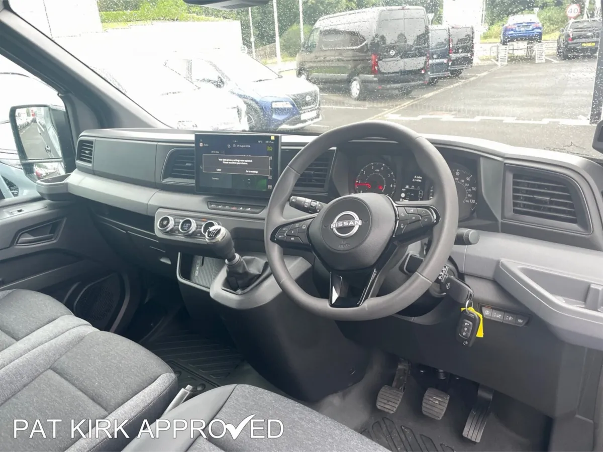 Nissan Interstar 2.0 dci 150ps H2 Tekna Van - Image 4
