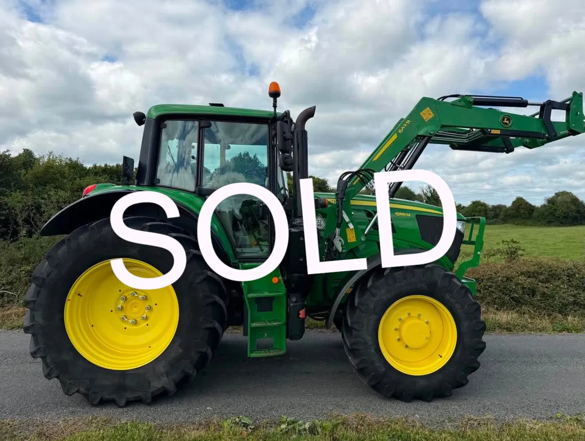 2020 JOHN DEERE 6155M C/W ROSSMORE LOADER *NO VAT* - Image 1