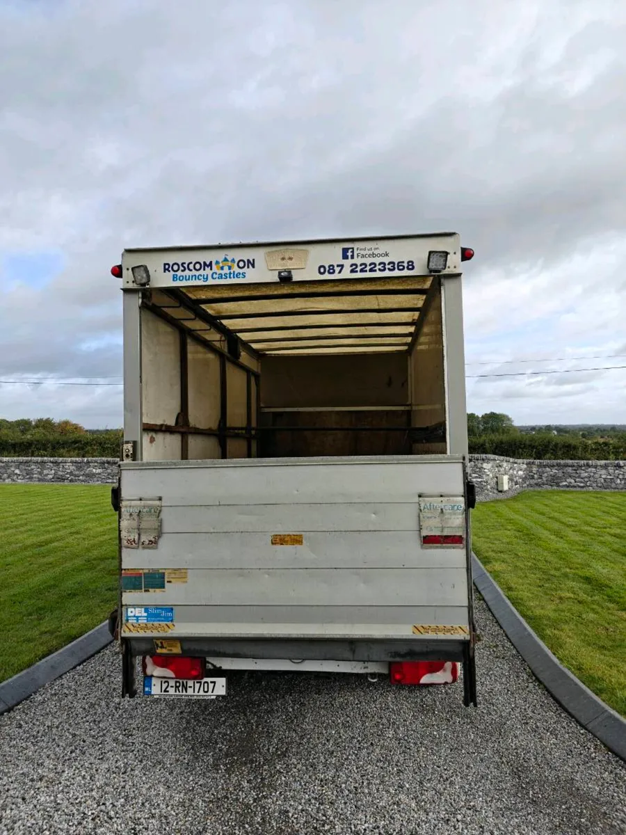 Mercedes Sprinter Luton Body/Tail-Lift (NEW DOE) - Image 4