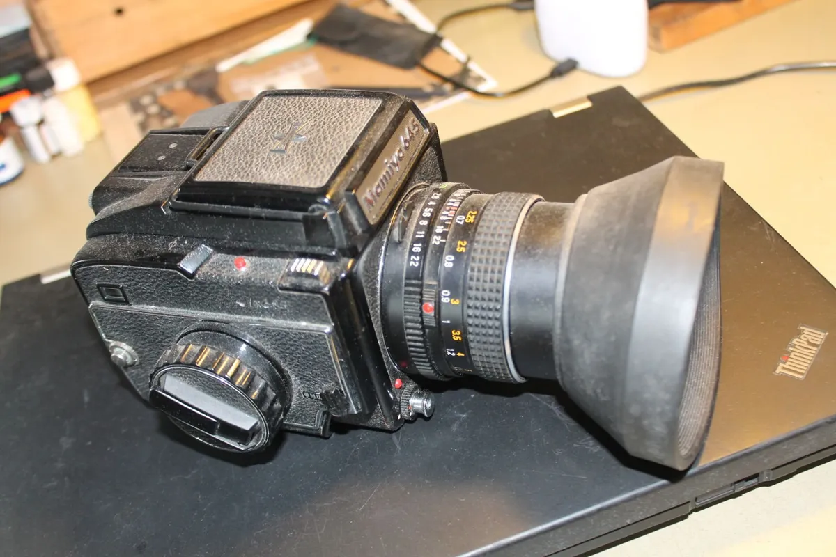 Mamiya 645 medium format camera. - Image 2