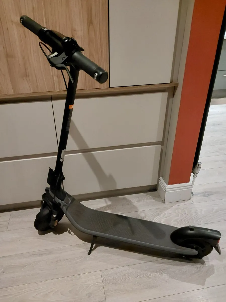 Segway Ninebot E2 II Electric Scooter - Image 1