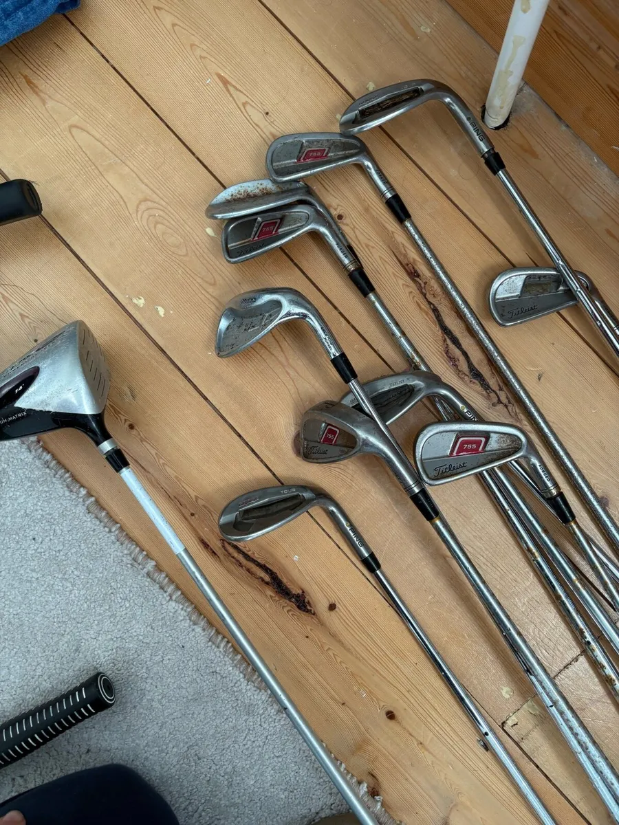 Golf clubs - Image 1