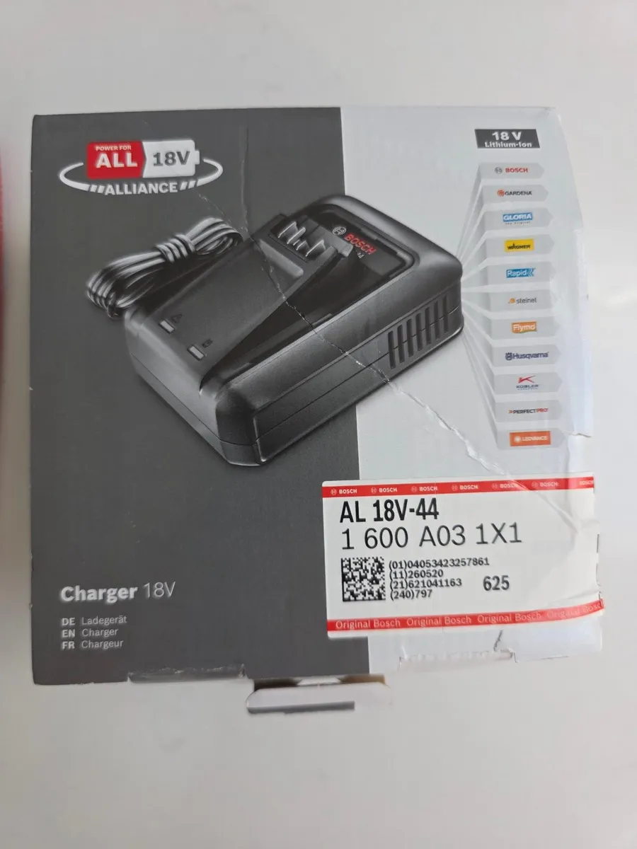 Bosch 18v battery charger - Image 2
