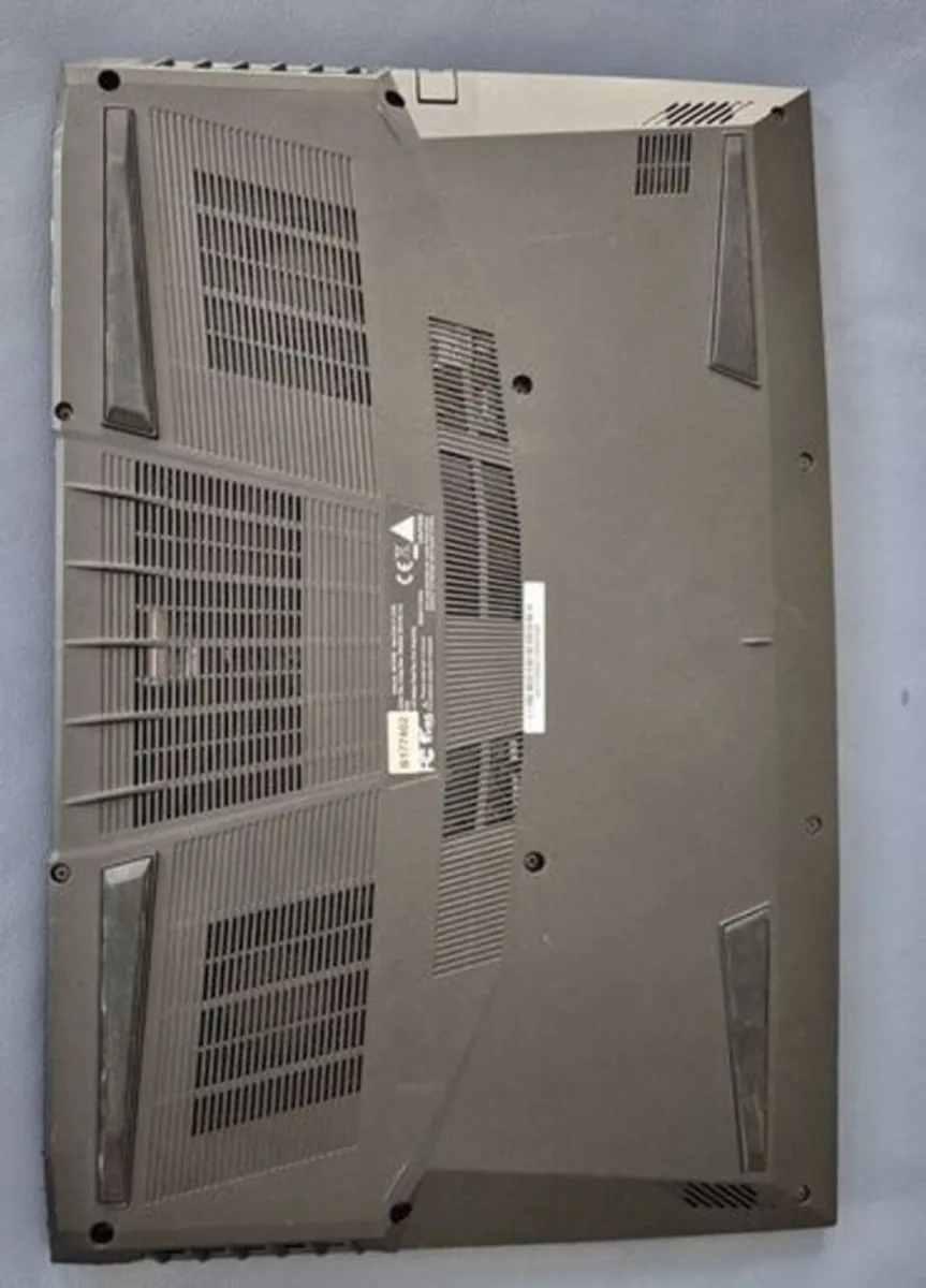 Gaming laptop 17.3" GTX 1660 6GB/8Gb RAM. - Image 3