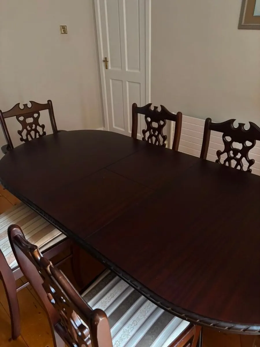 Mohogany Dining Table & Chairs - Image 3