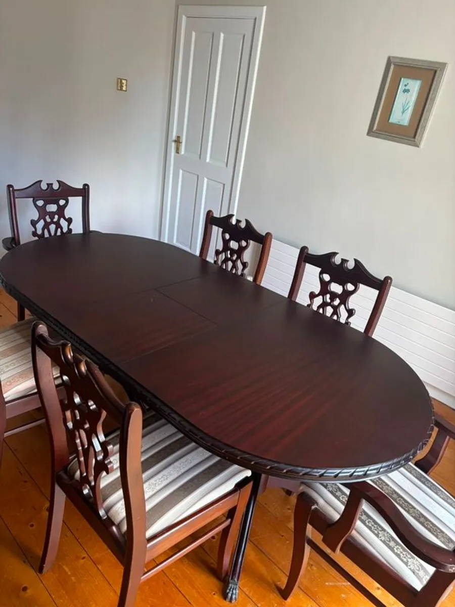 Mohogany Dining Table & Chairs - Image 4