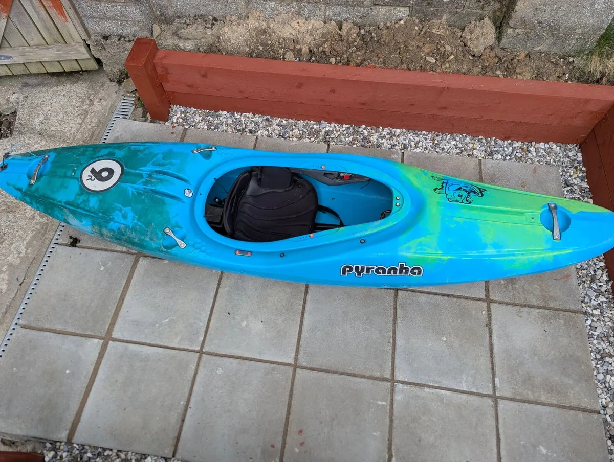 Pyranha 9R Kayak - Image 1