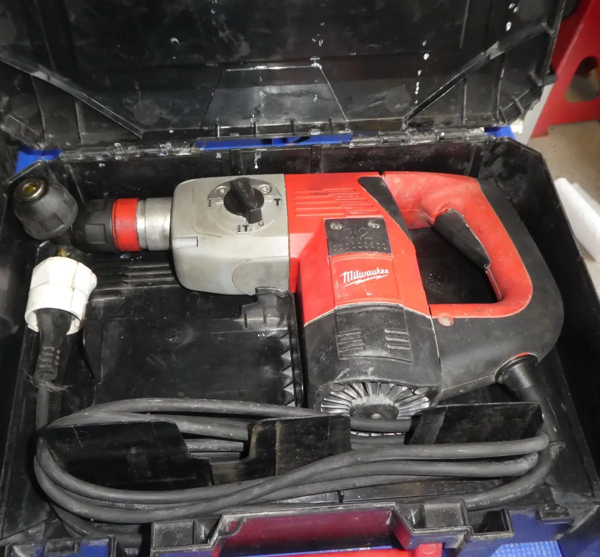Milwaukee SDS Hammer Drill 110 qty 2  & drill bits - Image 1