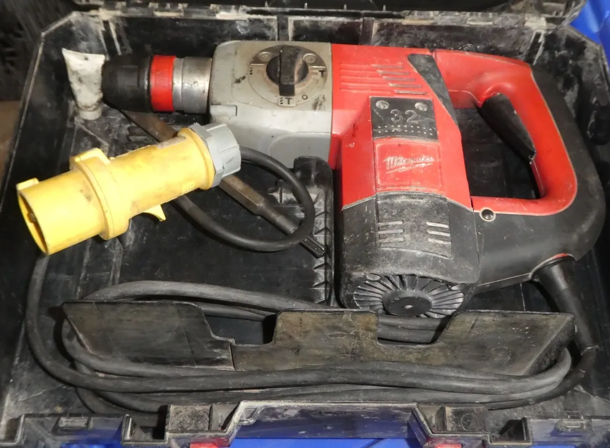 Milwaukee SDS Hammer Drill 110 qty 2  & drill bits - Image 2
