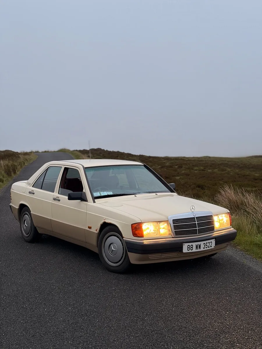 Mercedes 1988 190 2.0 - Image 1