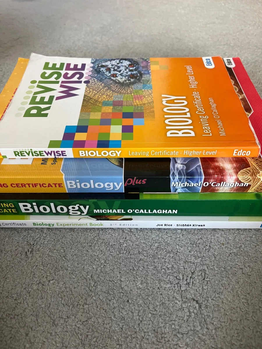 Leaving cert biology books - Image 1