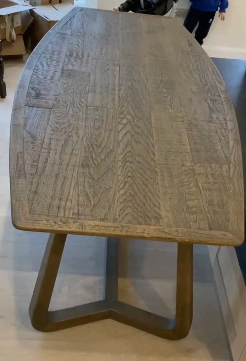 Miller Dining Table - Image 3