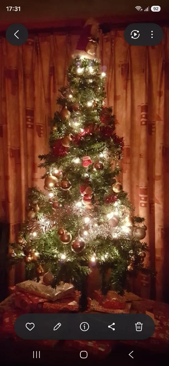 Christmas tree - Image 1