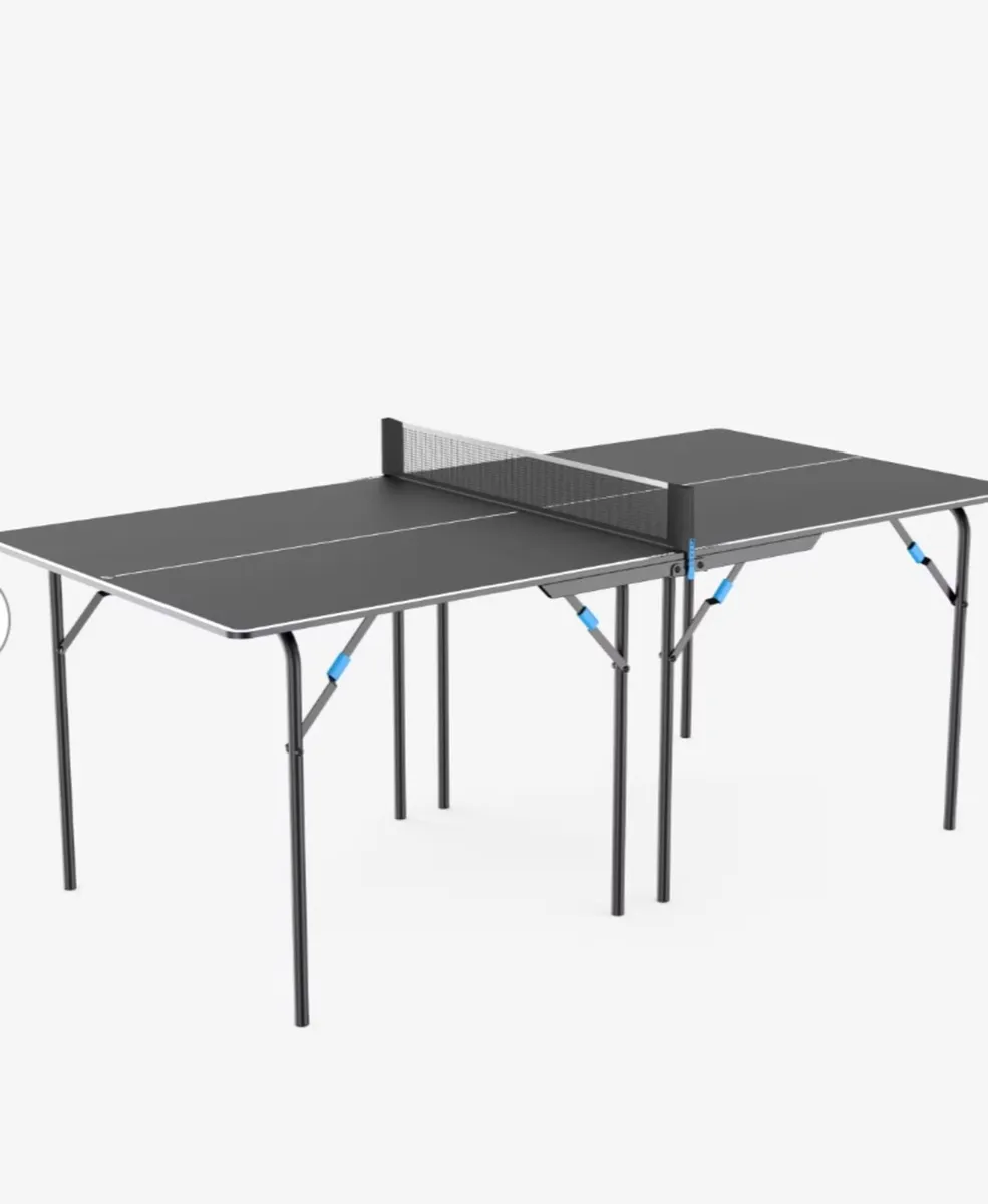 Table tennis table - Image 1