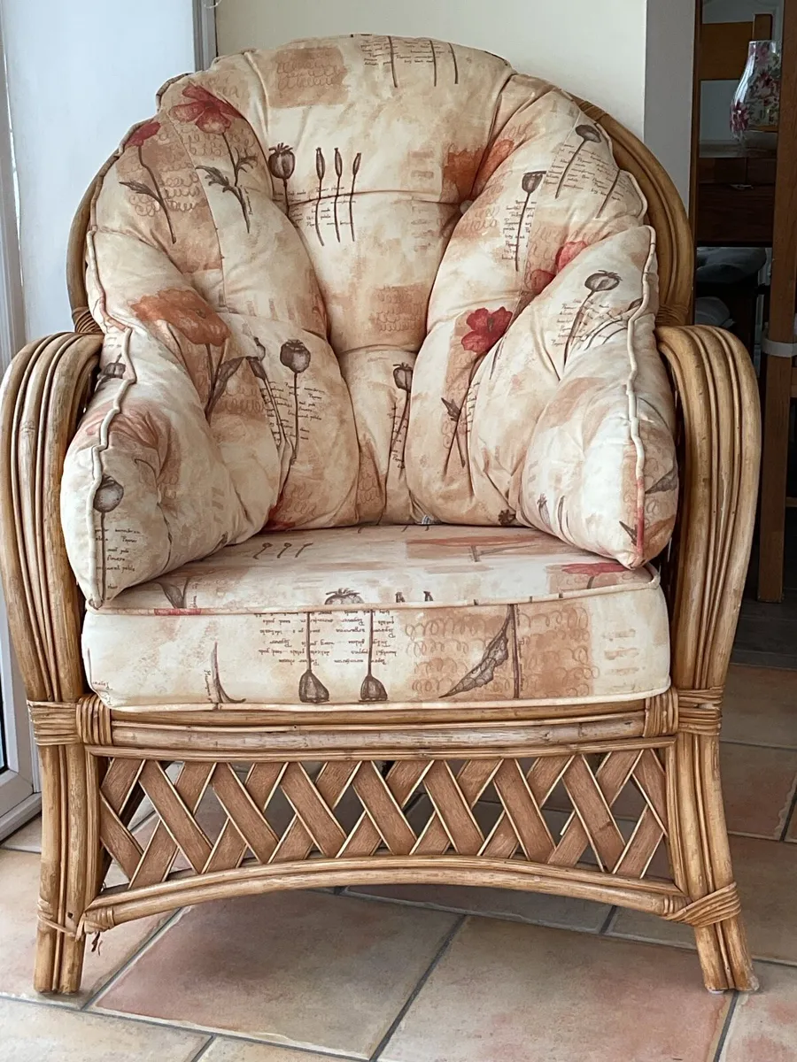 Wicker conservatory suite - Image 2