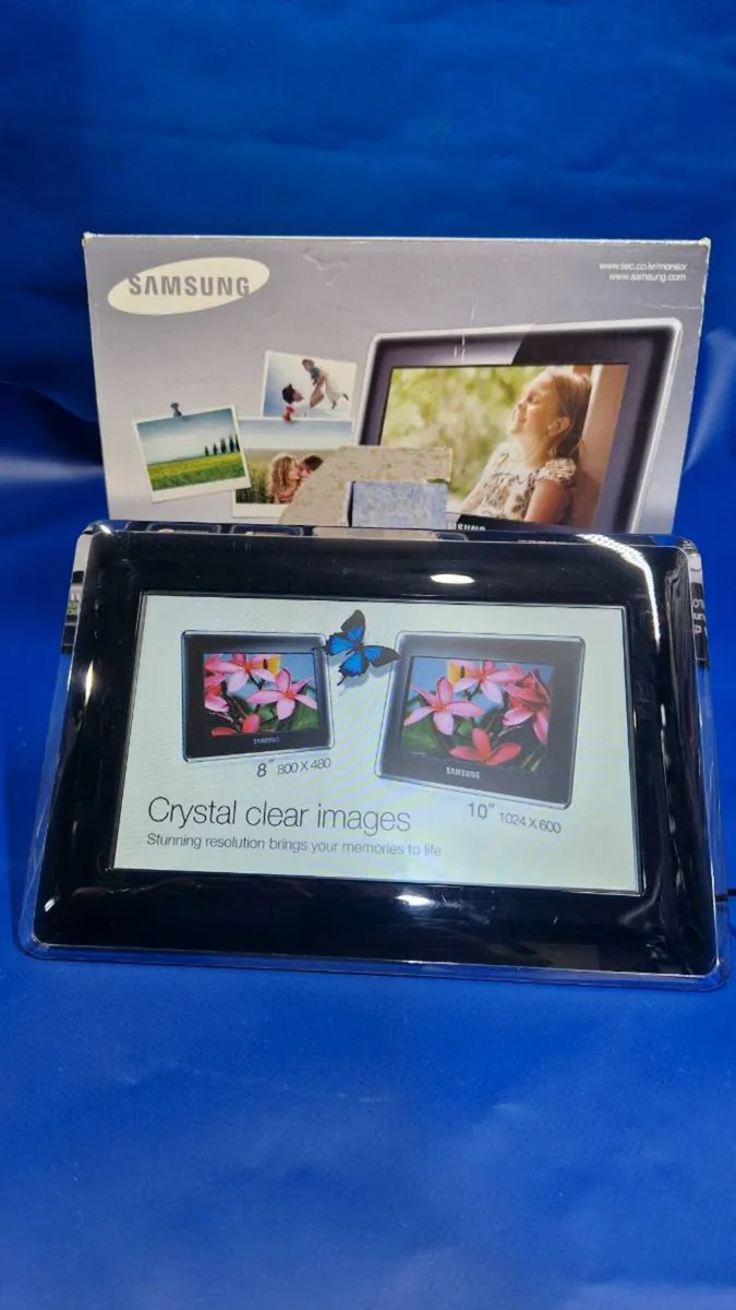 Samsung 8-inch Digital Photo Frame - Image 2