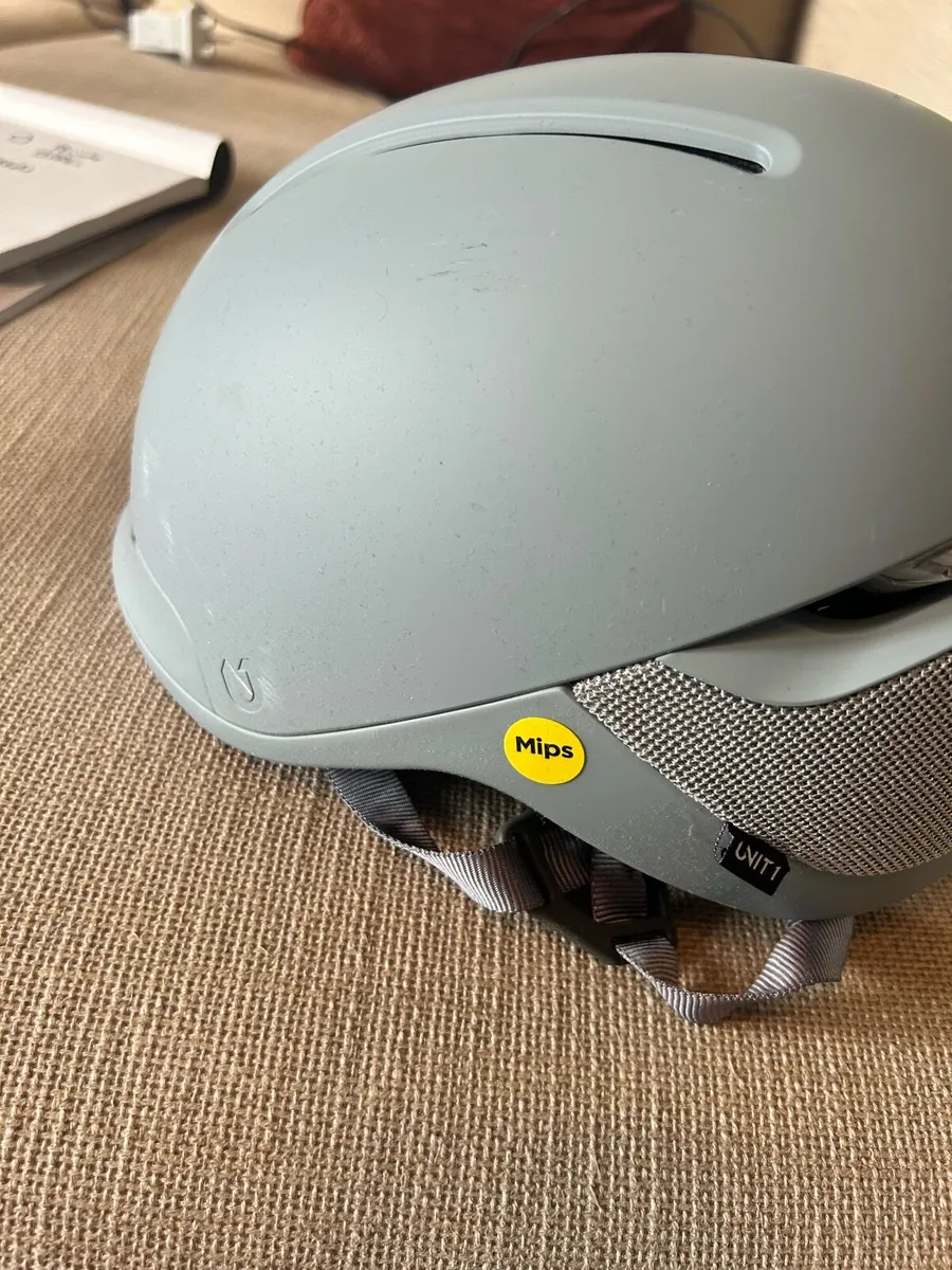 Unit1 FARO Mips helmet - Image 1