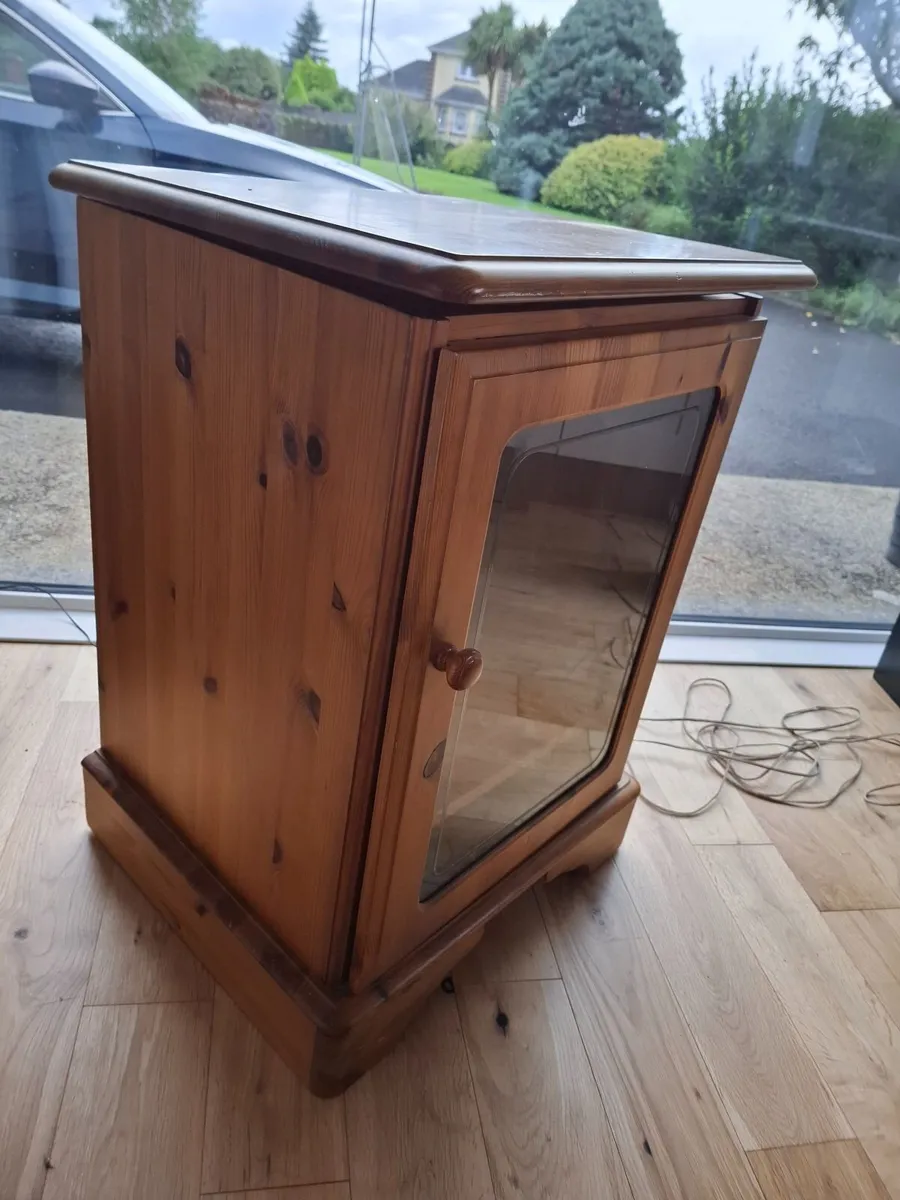 Stereo cabinet Rossmore - Image 1