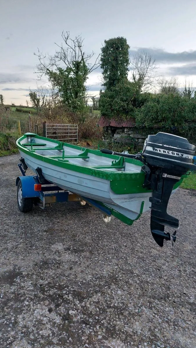 18ft lake boat - Image 1