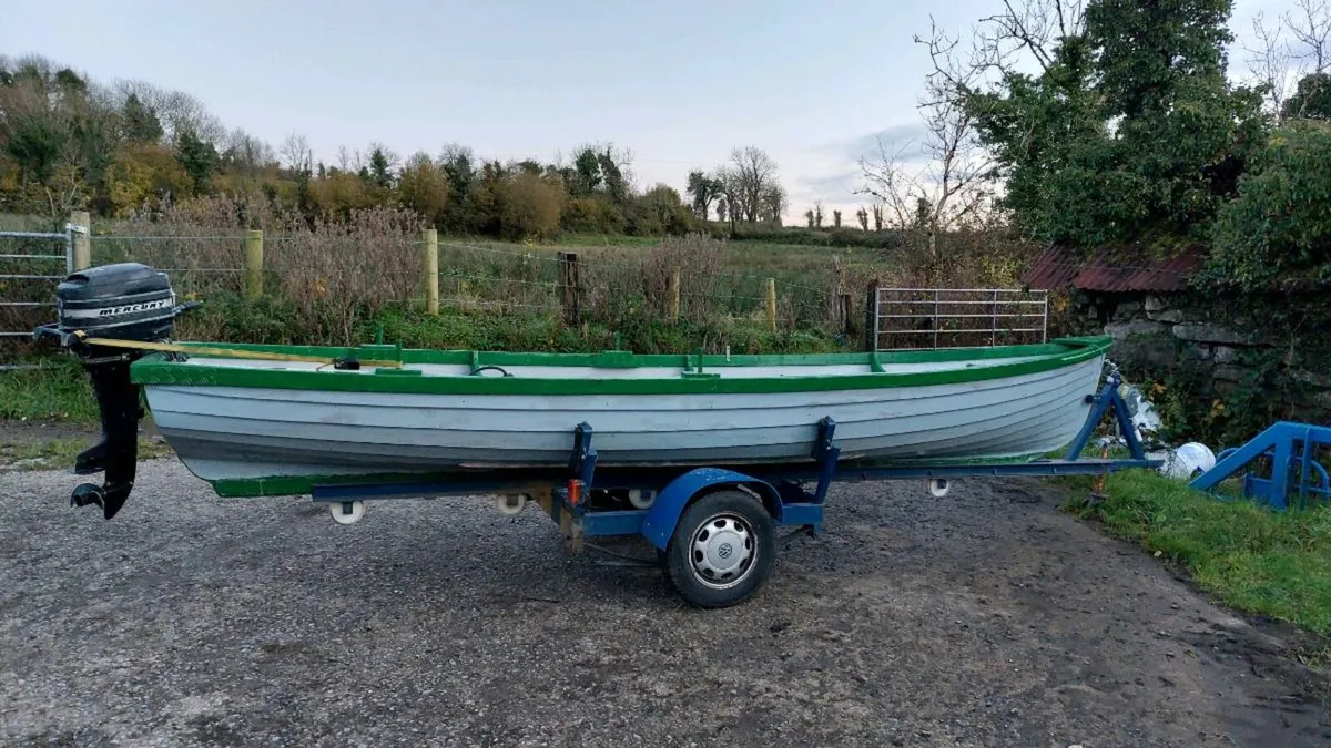 18ft lake boat - Image 4