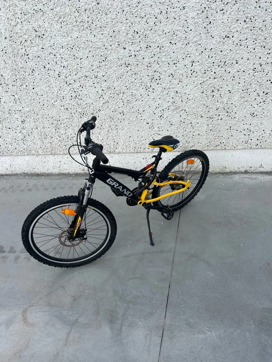Canyon jr bike - Image 2